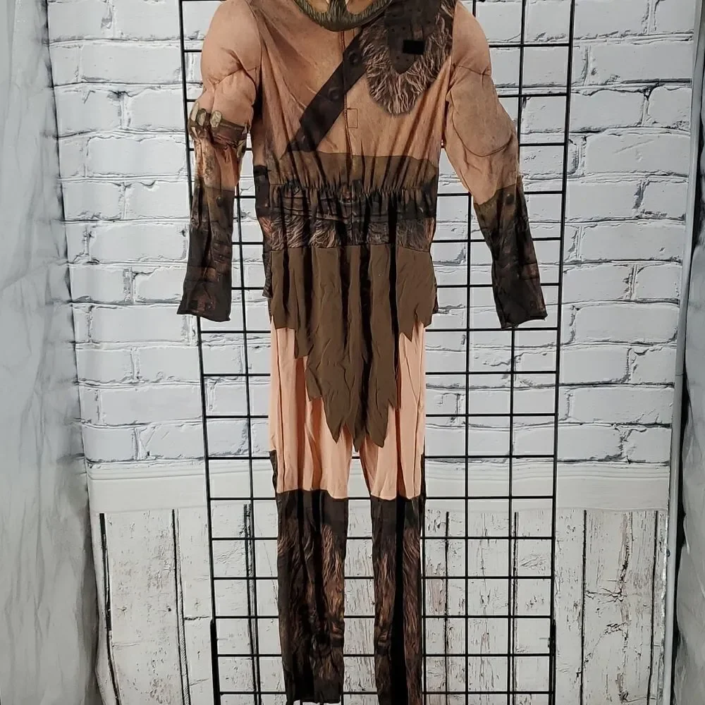 Halloween Costume Orgrim War craft Size M 7-8